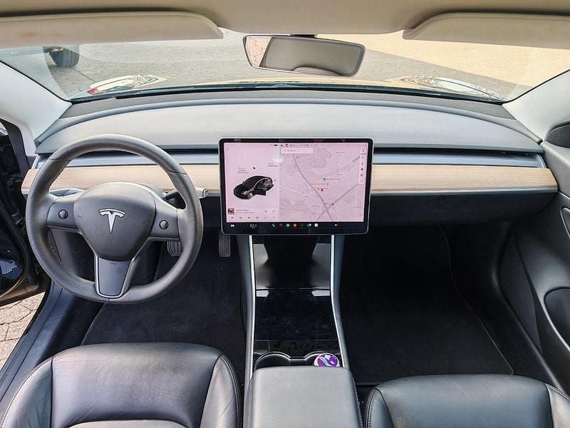 Gebraucht Tesla Model 3 Standard Range 239 kW (325 PS) 2020 Schwarz Limousine