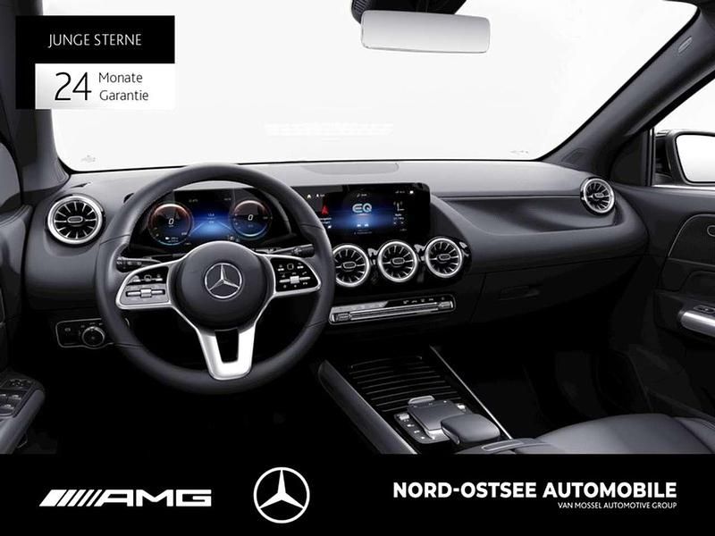Gebraucht Mercedes EQA300 AMG 167 kW (228 PS) 2023 Unilack nachtschwarz SUV