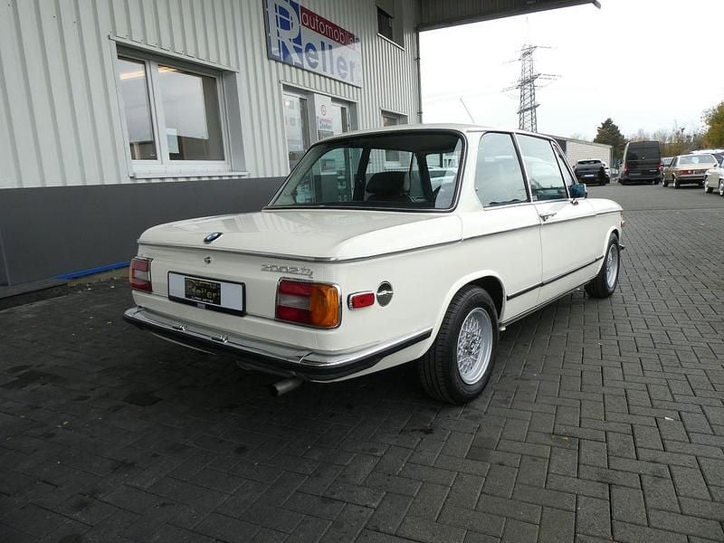 Gebraucht BMW 2002 131 PS (96 kW) 1974 Weiß Limousine