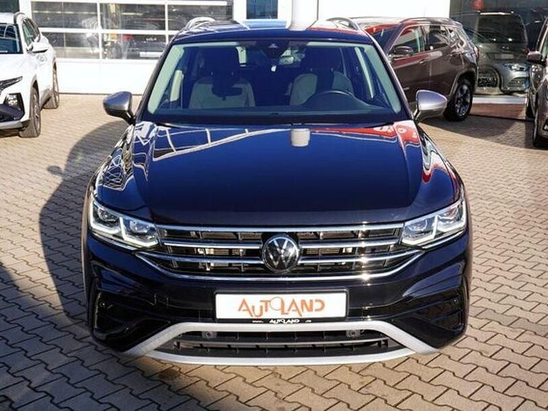 Gebraucht VW Tiguan Allspace Elegance 190 PS (139 kW) 2021 Schwarz SUV