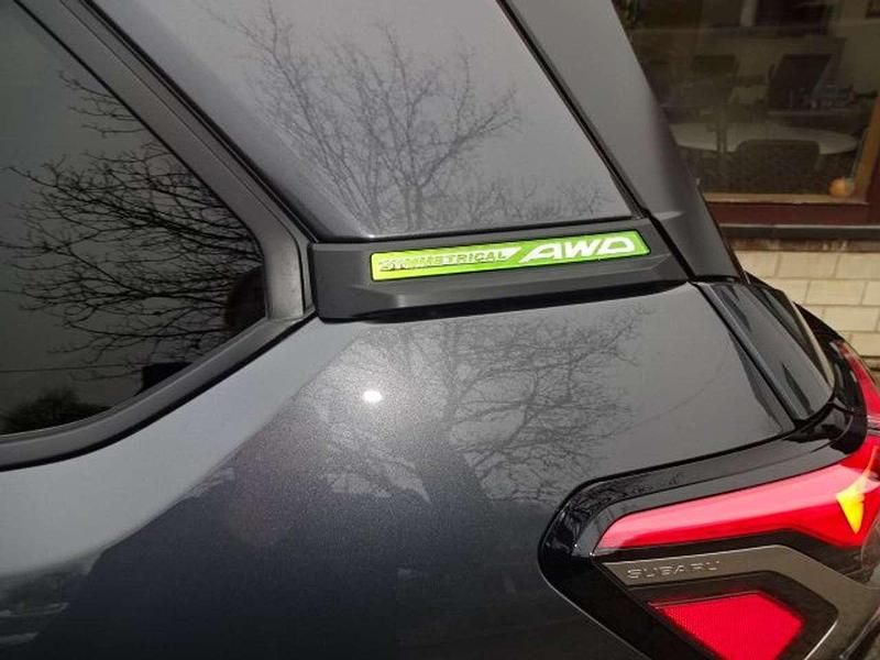 Neu Subaru Forester Exclusive+ 150 PS (110 kW) 2026 Magnetite gray SUV