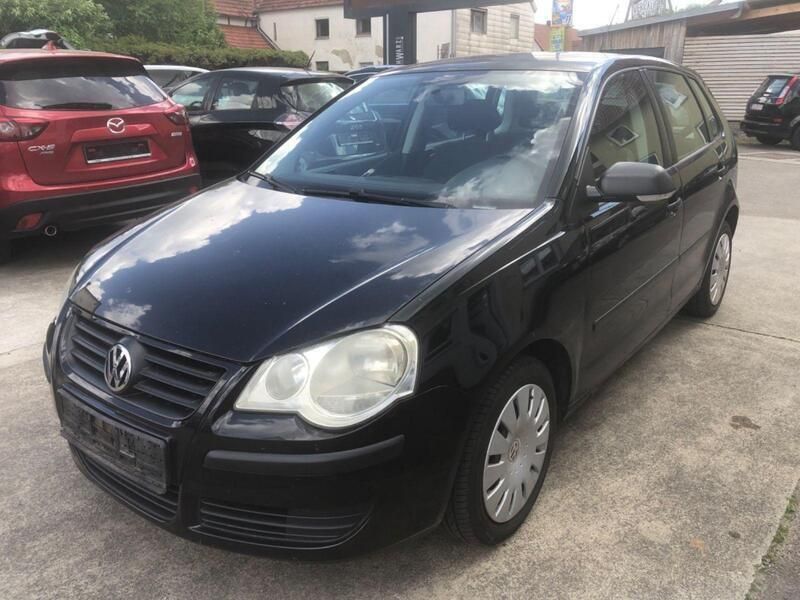 Schwarz Gebraucht 2006 VW Polo Trendline Kleinwagen | 999 € (Guter Preis) - Bild 1/4
