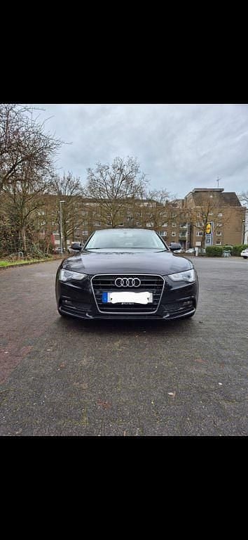 Schwarz Gebraucht 2012 Audi A5 Sportback Kleinwagen | 11.500 € (Guter Preis) - Bild 1/4