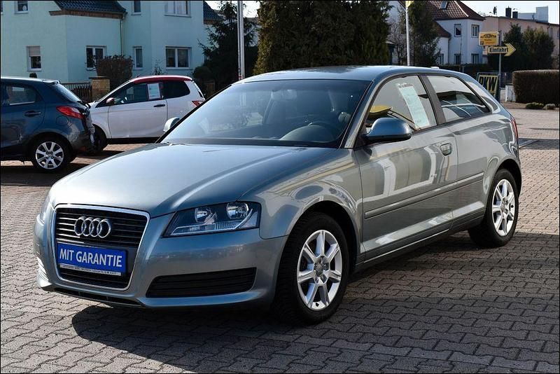 Gebraucht Audi A3 Ambiente 125 PS (91 kW) 2009 Grau Kleinwagen