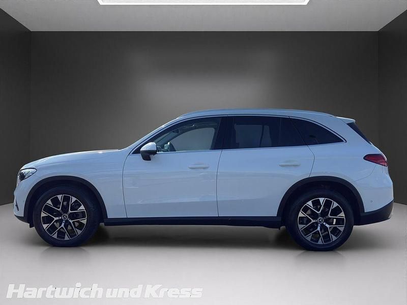 Gebraucht Mercedes GLC220 Advanced Plus 197 PS (144 kW) 2024 Opalithweiss  lack SUV