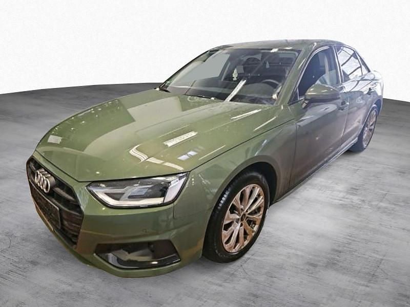Gebraucht Audi A4 Ambiente 136 PS (100 kW) 2022 Grün Limousine