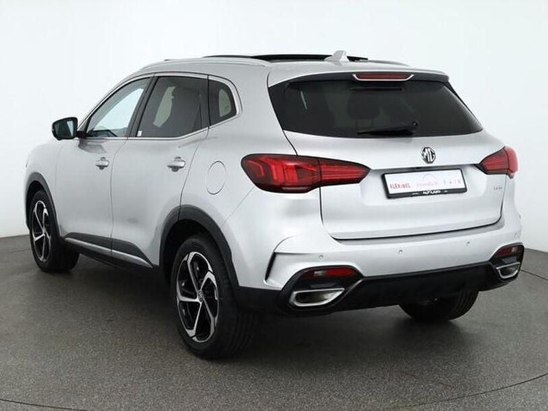 Second-hand MG HS Luxury 162 CP (119 kW) 2024 Argintiu SUV