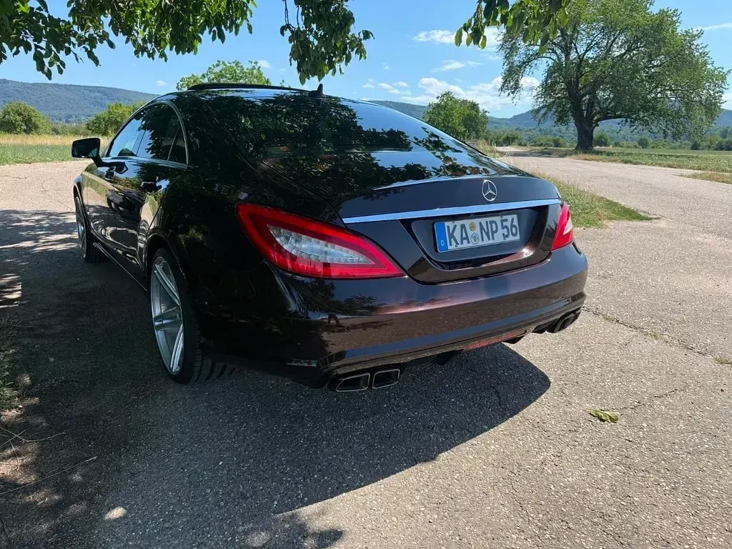Gebraucht Mercedes CLS500 AMG line 408 PS (300 kW) 2014 Braun Coupé