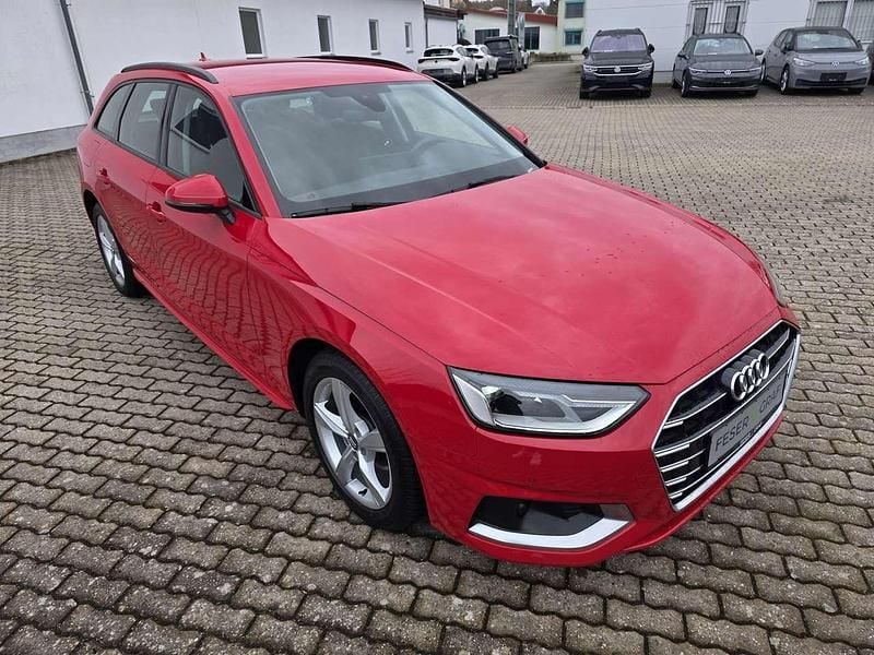 Gebraucht Audi A4 Advanced 163 PS (119 kW) 2020 Tangorot metallic Kombi