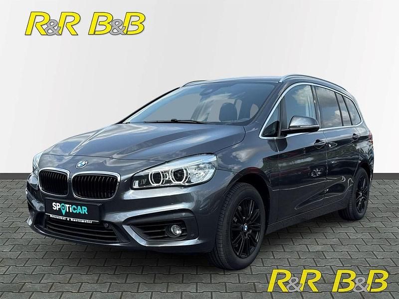 Blau Gebraucht 2017 BMW 218 Gran Tourer Advantage Van / Kleinbus | 15.900 € (Etwas zu teuer) - Bild 1/4
