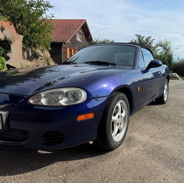 Gebraucht Mazda MX5 110 PS (80 kW) 2004 Blau Cabrio