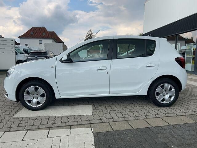 Gebraucht Dacia Sandero Comfort 73 PS (53 kW) 2019 Arktisweiß (weiß) (weiß) Kleinwagen