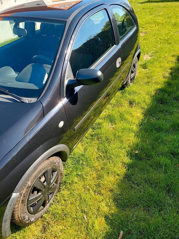 Gebraucht Opel Corsa 60 PS (44 kW) 2006 Schwarz Kleinwagen