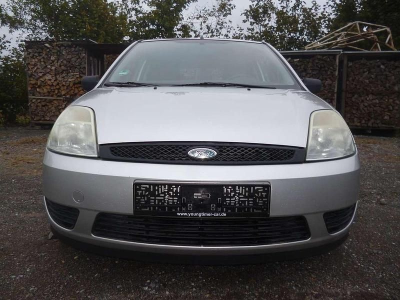 Silber Gebraucht 2005 Ford Fiesta Viva X Kleinwagen | 1.790 € (Fairer Preis) - Bild 1/4
