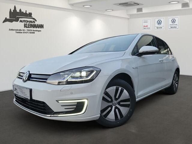 Gebraucht VW e-Golf 100 kW (136 PS) 2020 Pure white Kleinwagen