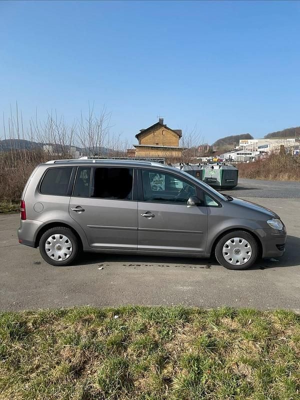 Gebraucht VW Touran 2008 Grau Van / Kleinbus