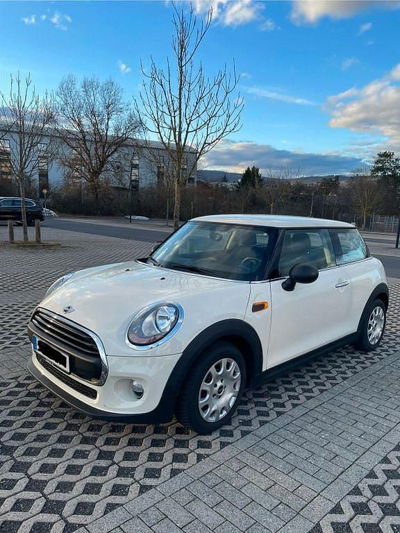 Second-hand Mini ONE 102 CP (75 kW) 2017 Bej Hatchback
