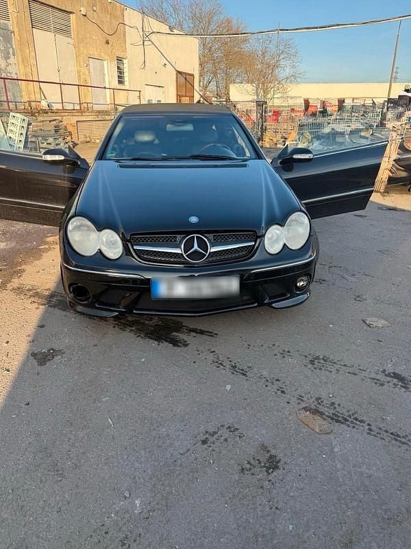 Gebraucht Mercedes CLK240 170 PS (125 kW) 2003 Schwarz Cabrio