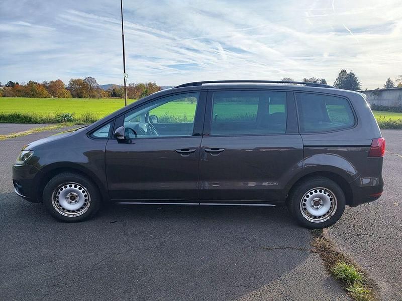 Gebraucht Seat Alhambra Crono 184 PS (135 kW) 2016 Braun Van / Kleinbus