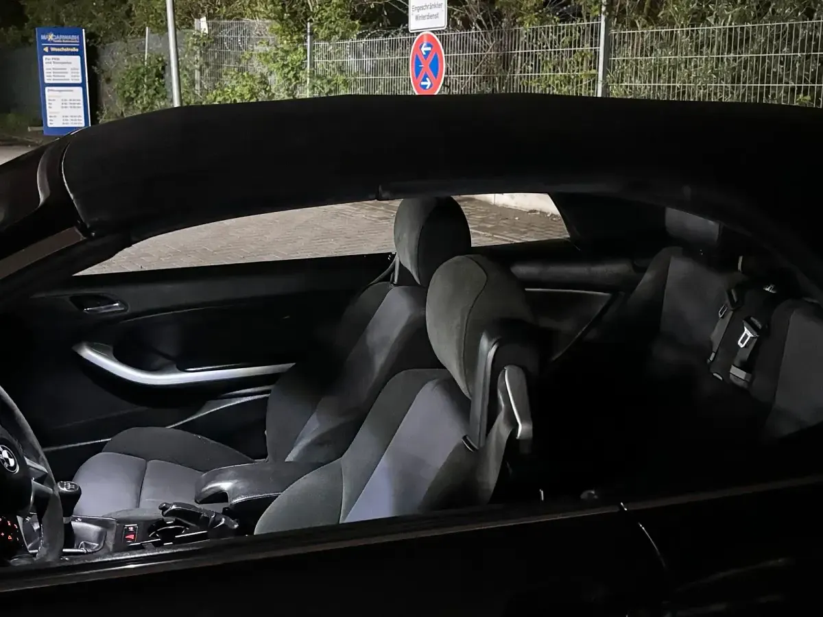 Gebraucht BMW 325 Cabriolet 192 PS (141 kW) 2001 Schwarz Cabrio