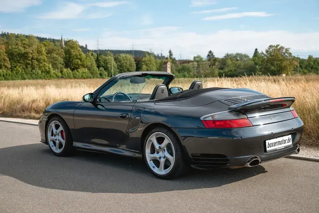 Gebraucht Porsche 996 Turbo 450 PS (330 kW) 2004 Grau Cabrio