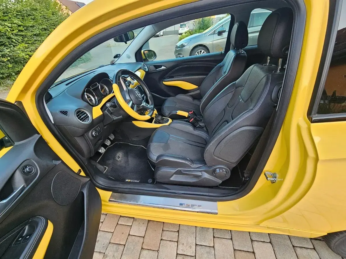 Gebraucht Opel Adam Slam 87 PS (63 kW) 2014 Gelb Kleinwagen