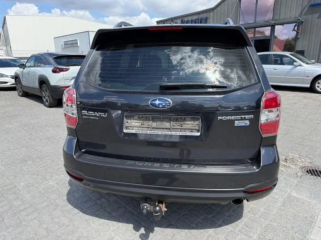 Gebraucht Subaru Forester Exclusive+ 147 PS (108 kW) 2016 Grau SUV