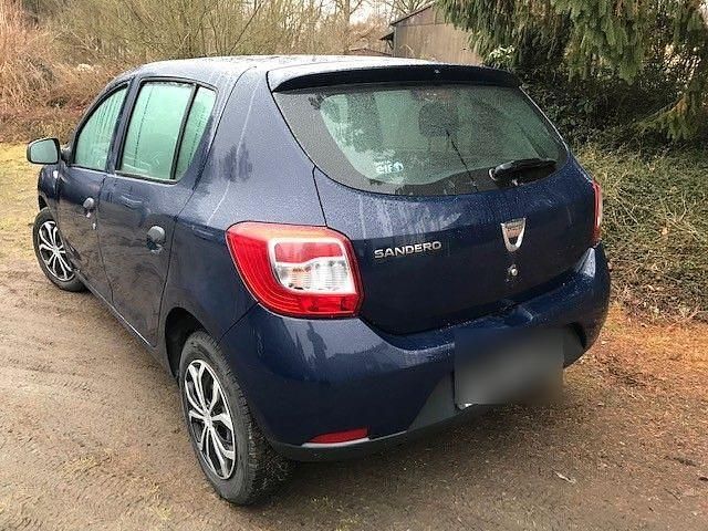 Gebraucht Dacia Sandero Ambiance 73 PS (53 kW) 2016 Blau Limousine