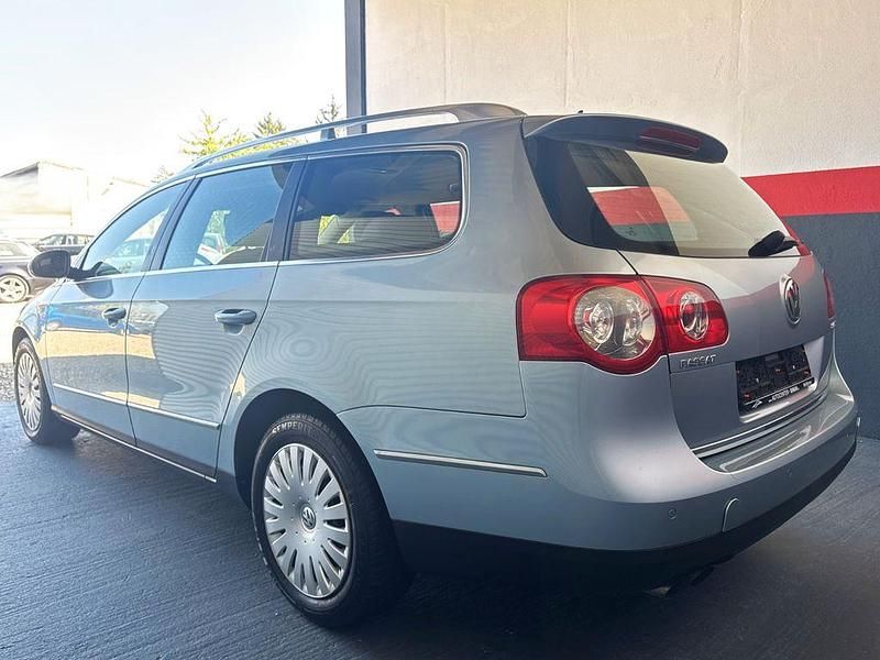 Gebraucht VW Passat Highline 170 PS (125 kW) 2006 Blau Kombi