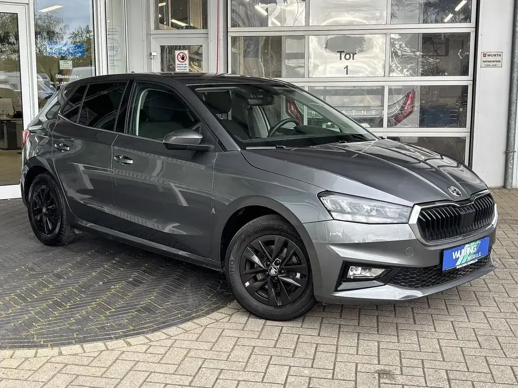 Gebraucht Skoda Fabia Selection 116 PS (85 kW) 2025 Grau Kleinwagen
