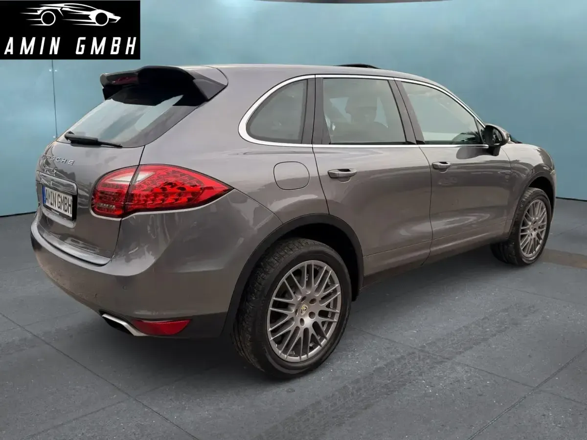 Gebraucht Porsche Cayenne S 400 PS (294 kW) 2012 Grau SUV