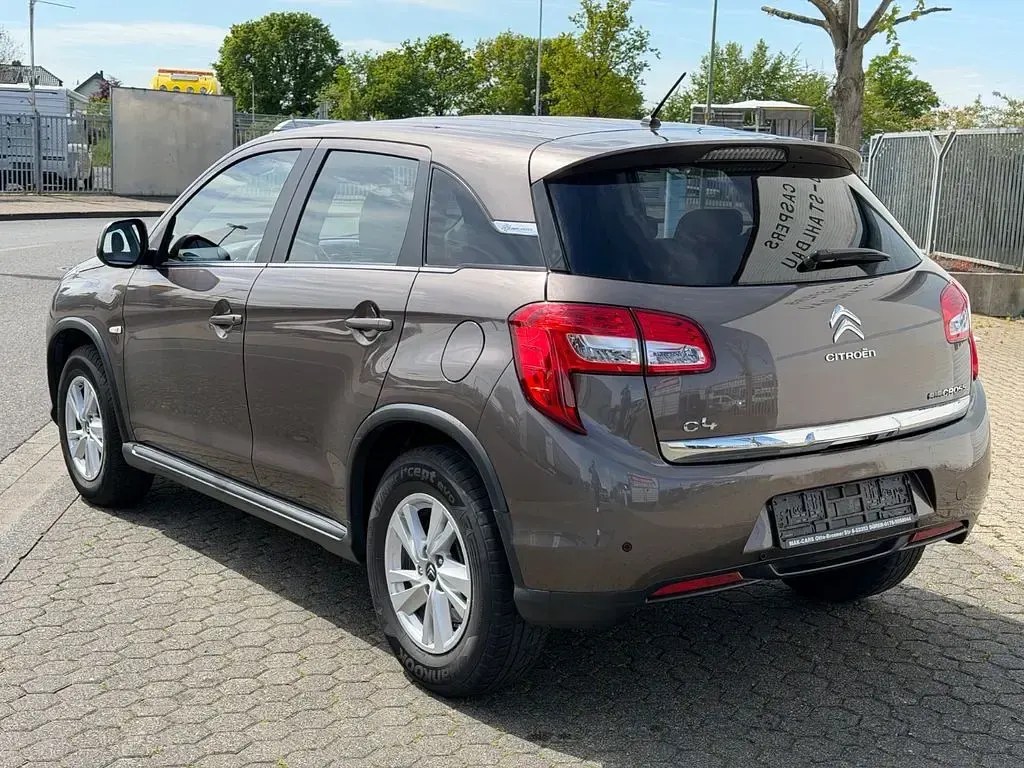 Gebraucht Citroën C4 Aircross Tendance 114 PS (83 kW) 2016 Braun SUV