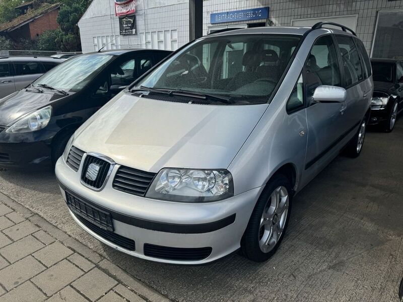 Silber Gebraucht 2002 Seat Alhambra Van / Kleinbus | 2.990 € (Etwas zu teuer) - Bild 1/4