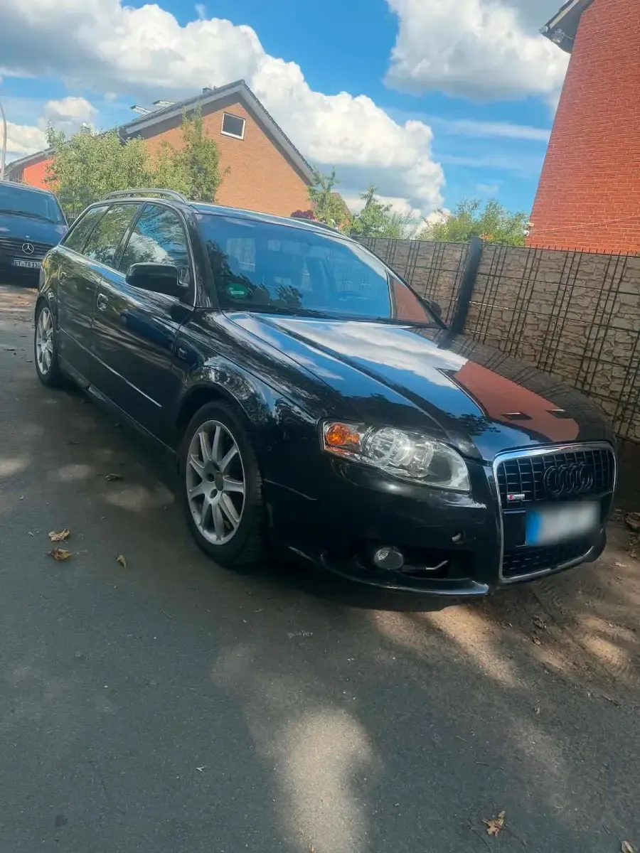 Gebraucht Audi A4 Basis 140 PS (102 kW) 2005 Schwarz Kombi