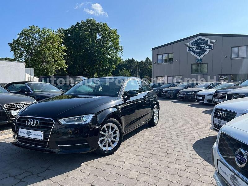Gebraucht Audi A3 Attraction 150 PS (110 kW) 2014 Phantomschwarz Limousine