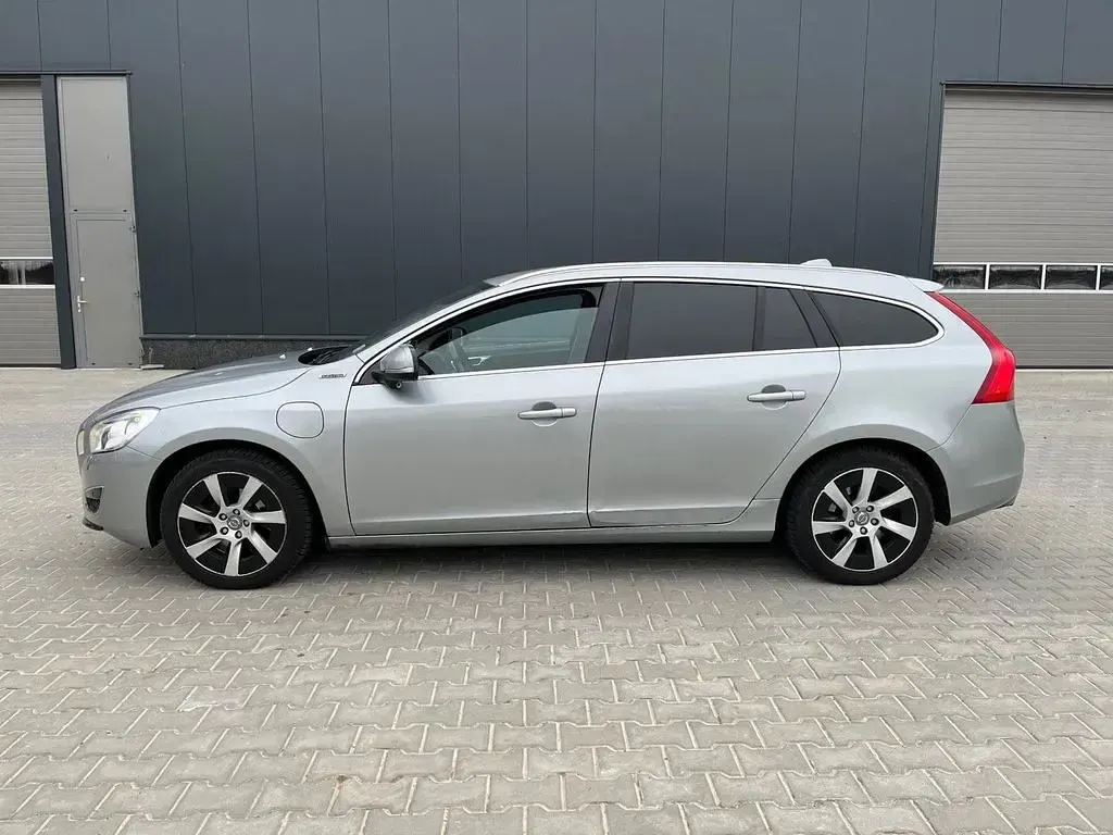 Gebraucht Volvo V60 215 PS (158 kW) 2013 Grau Kombi