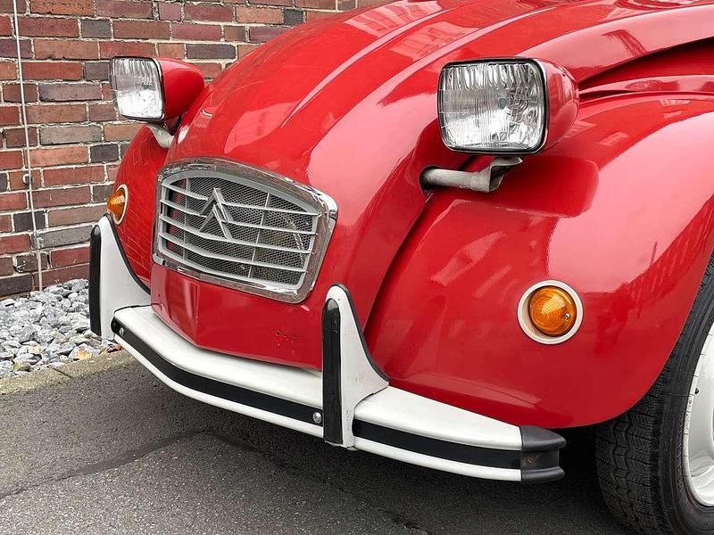 Gebraucht Citroën 2CV 29 PS (21 kW) 1981 Rouge de castille (ac442) Limousine