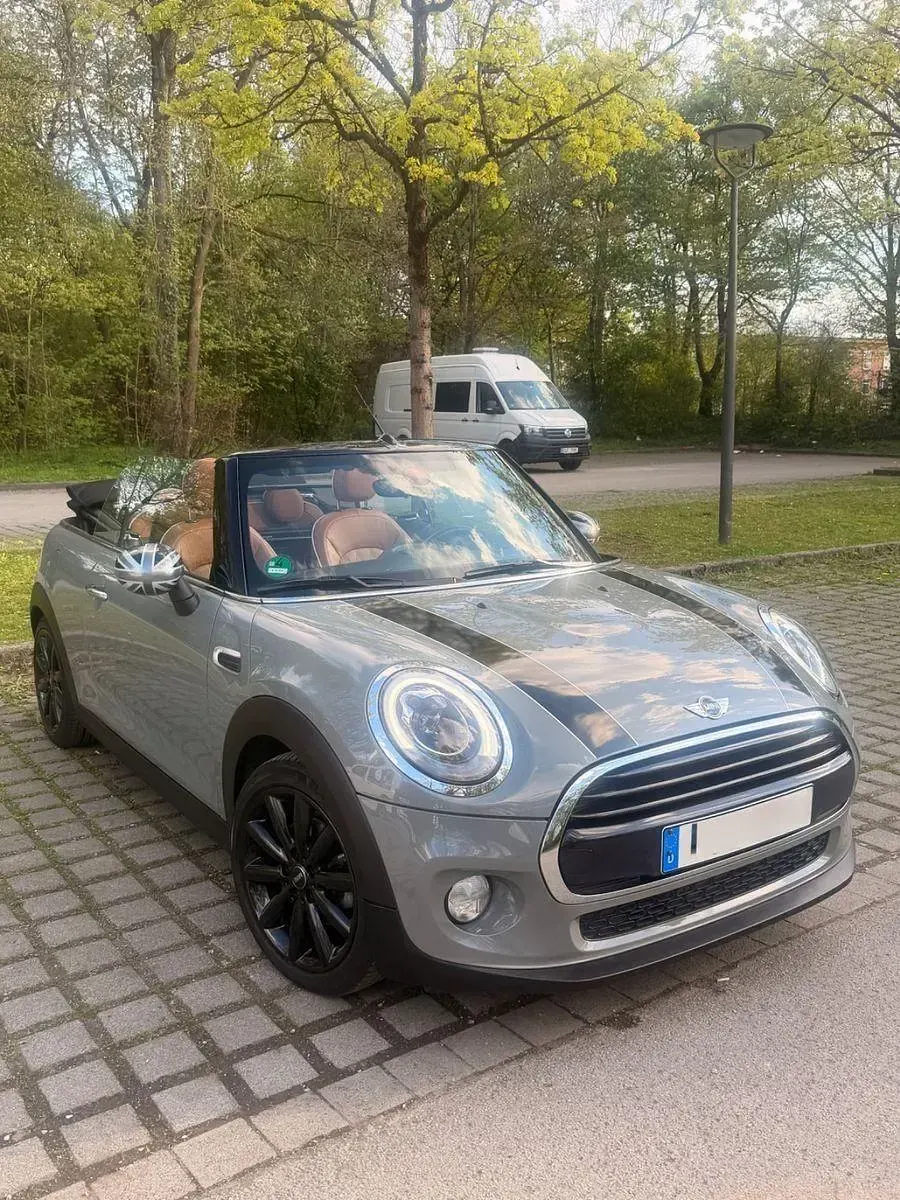 Używany Mini Cooper 136 KM (100 kW) 2016 Szary Hatchback