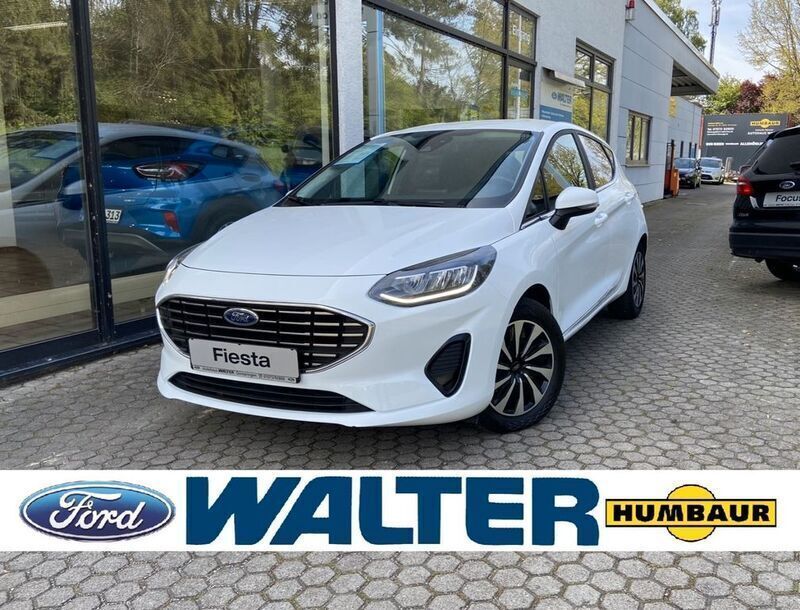 Weiß Gebraucht 2022 Ford Fiesta Titanium Kleinwagen | 13.999 € (Guter Preis) - Bild 1/4