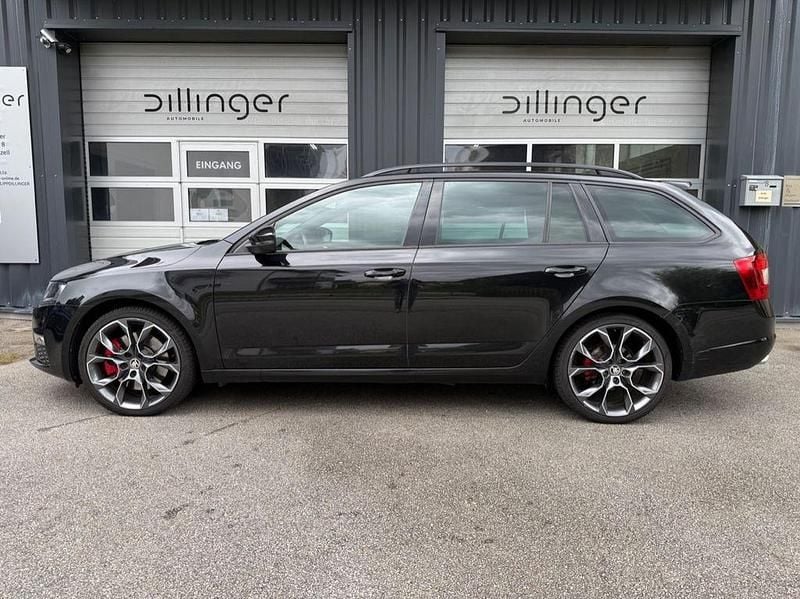 Gebraucht Skoda Octavia RS 220 PS (161 kW) 2015 Black magic Kleinwagen