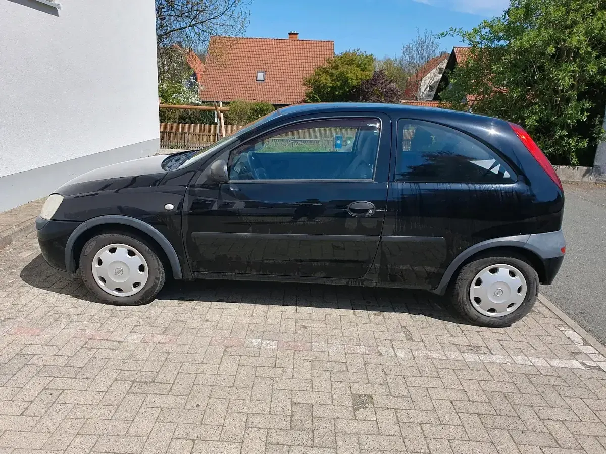 Gebraucht Opel Corsa 75 PS (55 kW) 2002 Schwarz Kleinwagen