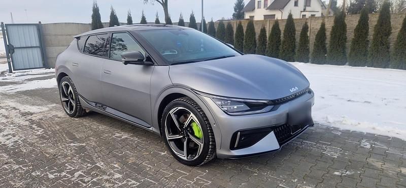 Grau Gebraucht 2024 Kia EV6 SUV | 39.900 € (Superpreis) - Bild 1/4