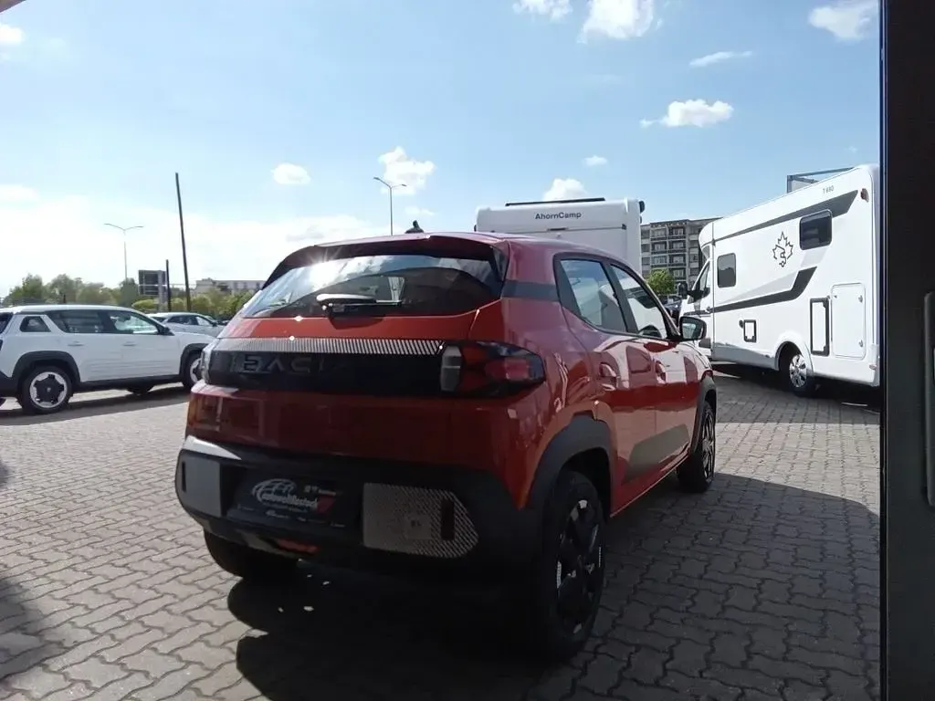 Neu Dacia Spring Extreme 30 kW (41 PS) 2026 Rot Kleinwagen