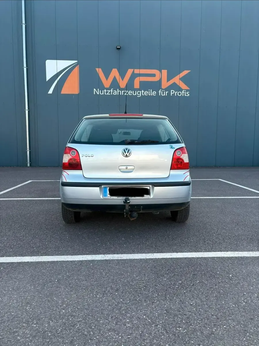 Gebraucht VW Polo 75 PS (55 kW) 2002 Grau Kleinwagen
