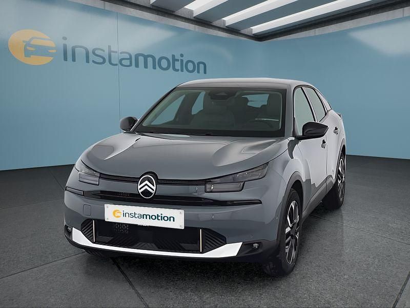 Grün Neu 2025 Citroën C4 Limousine | 24.499 € (Teuer) - Bild 1/4