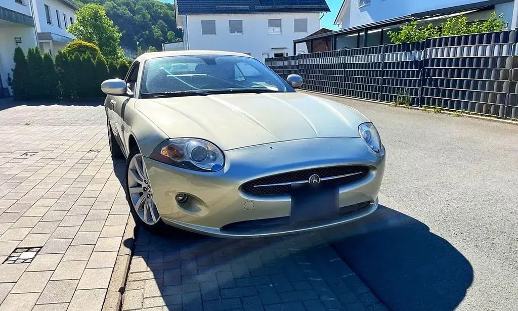 Gebraucht Jaguar XK 298 PS (219 kW) 2007 Beige Cabrio