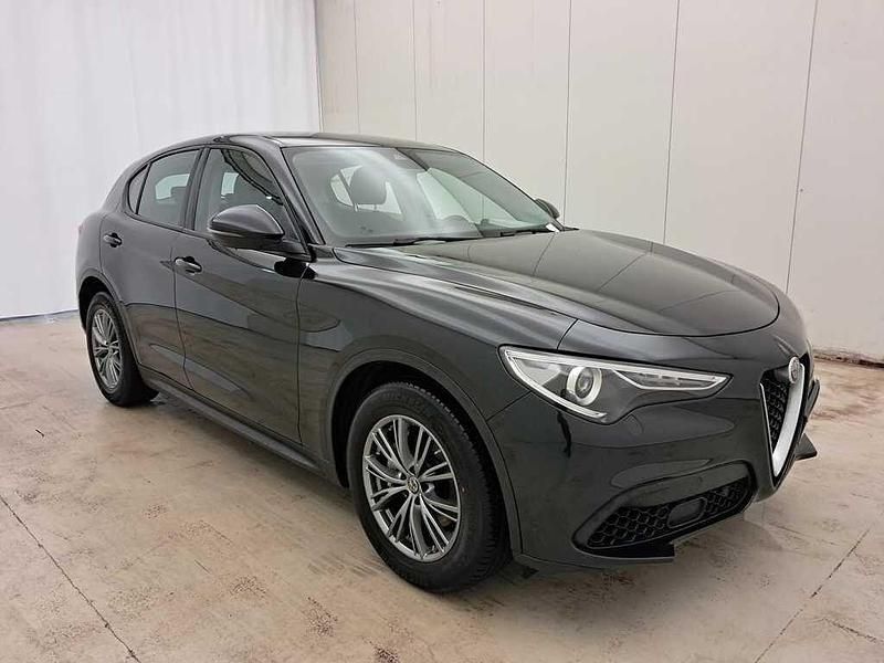 Schwarz Gebraucht 2020 Alfa Romeo Stelvio Super SUV | 18.138 € (Superpreis) - Bild 1/4