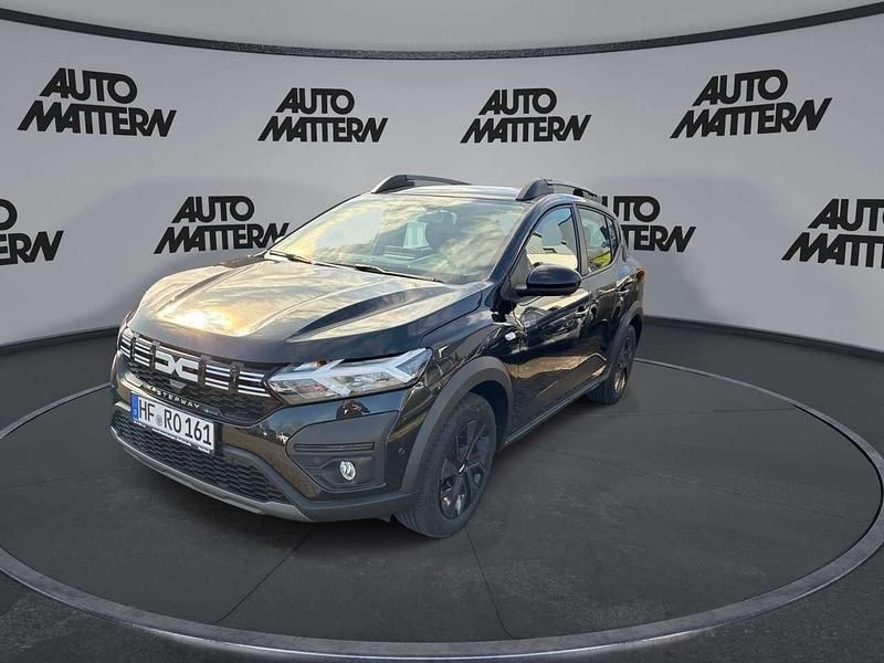 Neu Dacia Sandero Expression 91 PS (66 kW) 2025 Schwarz Limousine
