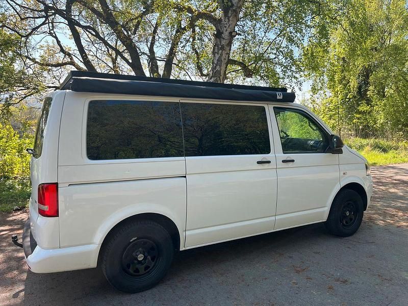 Second-hand VW T5 140 CP (102 kW) 2014 Alb Van