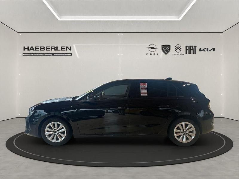 Gebraucht Opel Astra Enjoy 110 PS (80 kW) 2023 Diamant schwarz/karbon schwarz Limousine